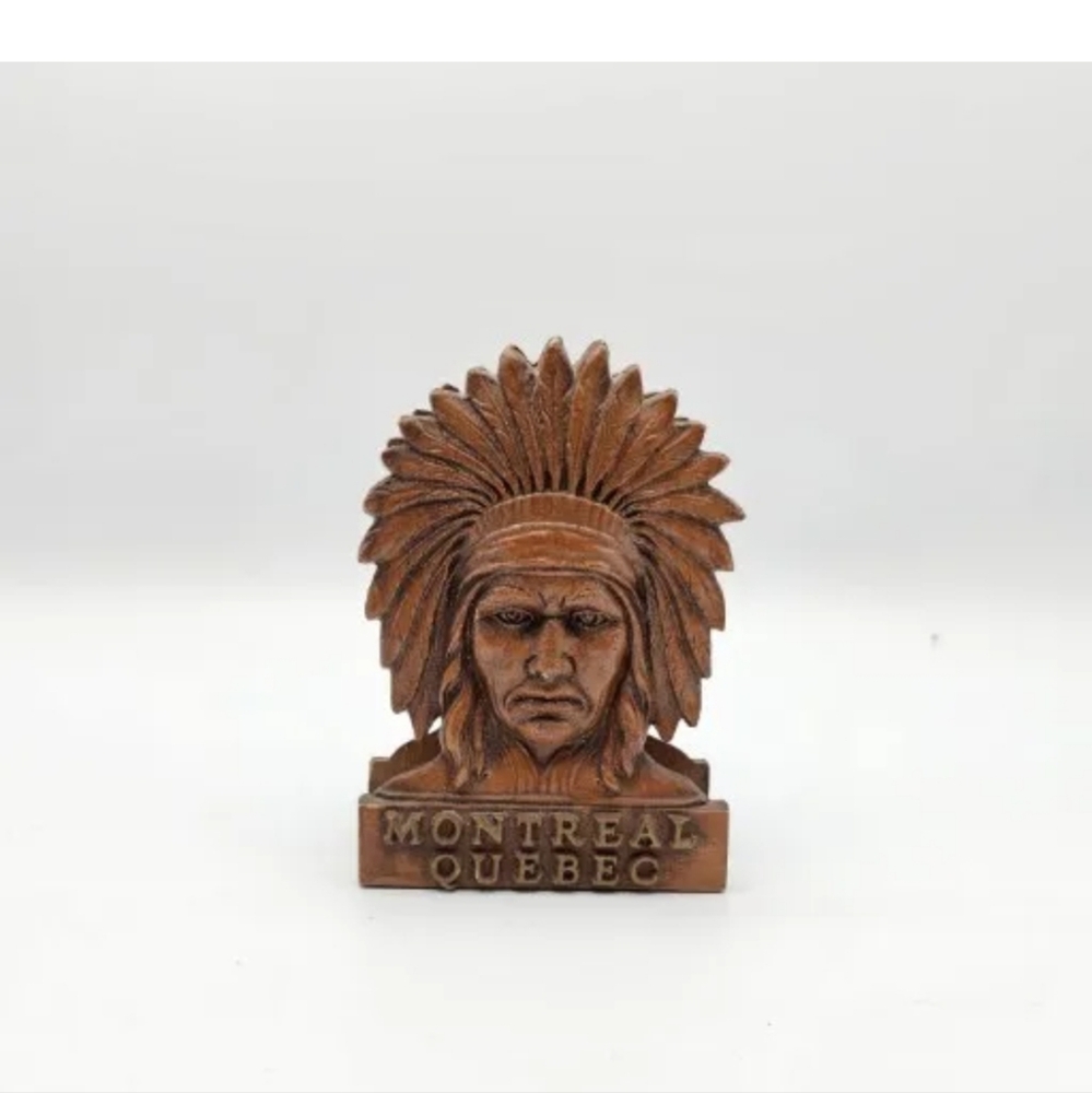 Vintage Native Indian Letter Napkin Holder Souvenir Quebec.